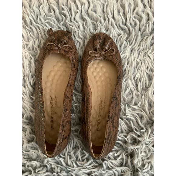 Walking Cradles Ballet Flats Size 8 Brown Snake Print - Picture 1 of 6